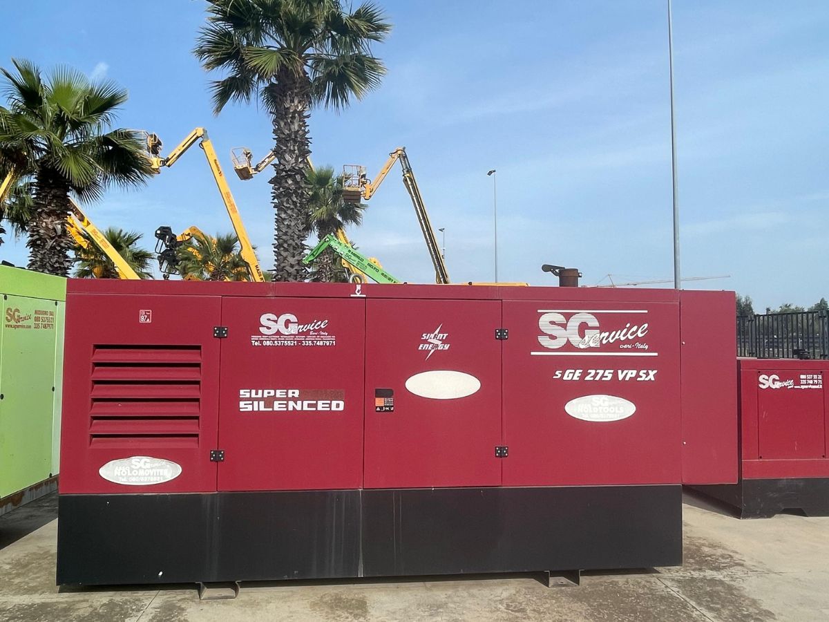 GRUPPO ELETT. 275KVA TRIFASE 1500RPM DIESL SUPERSILENZIATO 