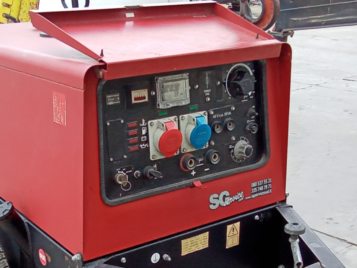 product image 3.