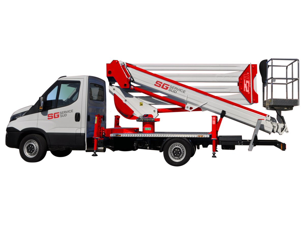 PIATTAFORMA AEREA AUTOCARRATA SOCAGE FORSTE25D CON AUTOCARRO ISUZU M21